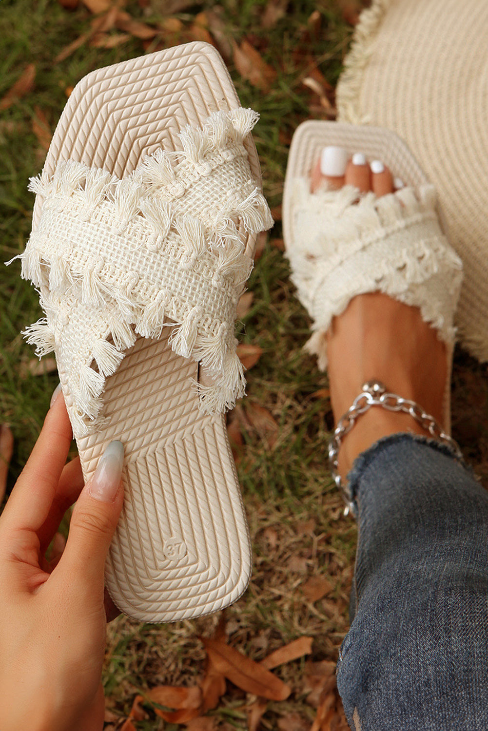 beige-tassel-woven-crossed-straps-flat-slippers