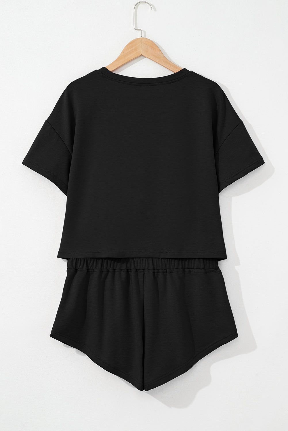 black-cropped-tee-high-waist-skirt-set